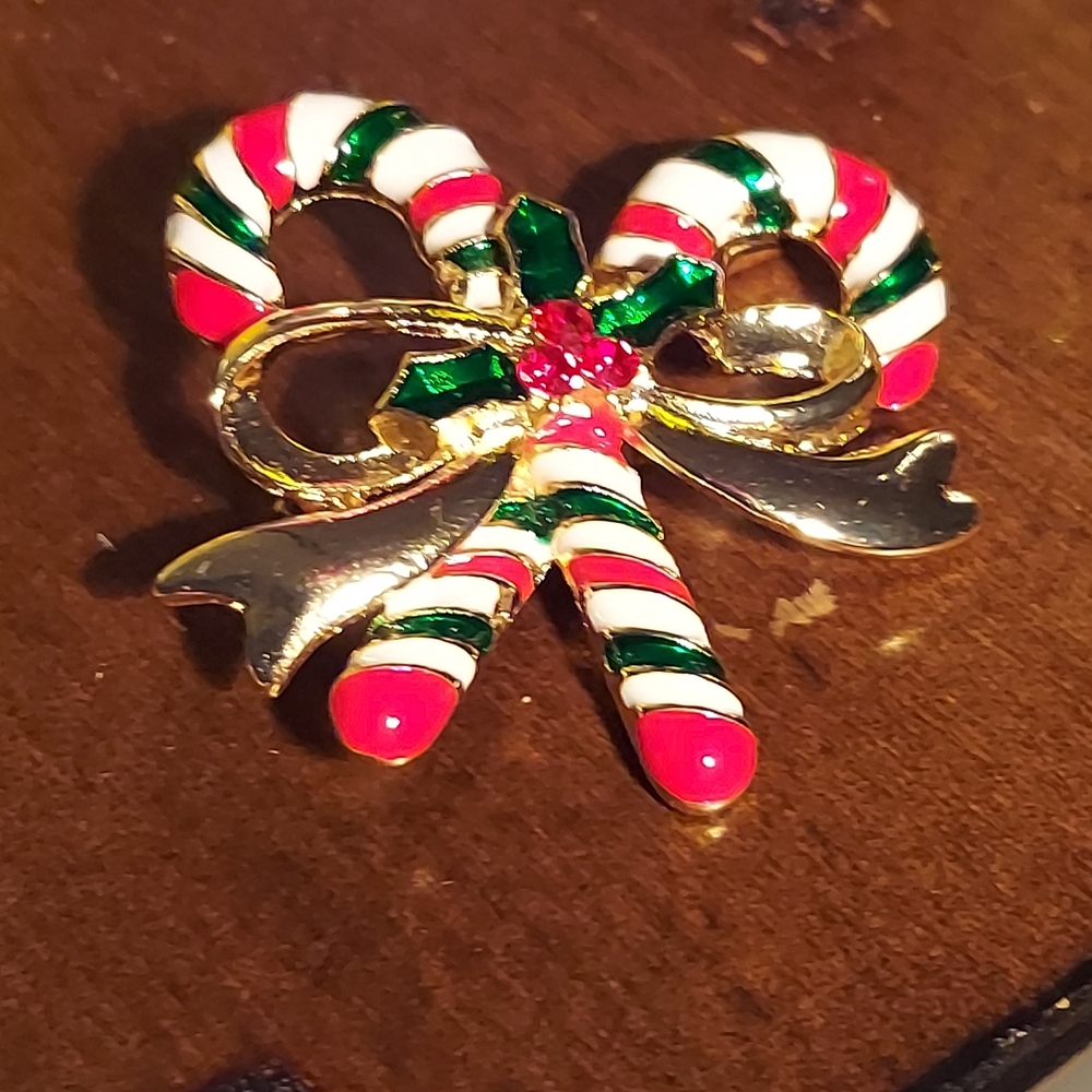 Festive Candy Cane Brooch with Gold Accents